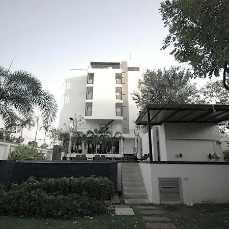 Manita Boutique Hotel Pattaya Extérieur photo